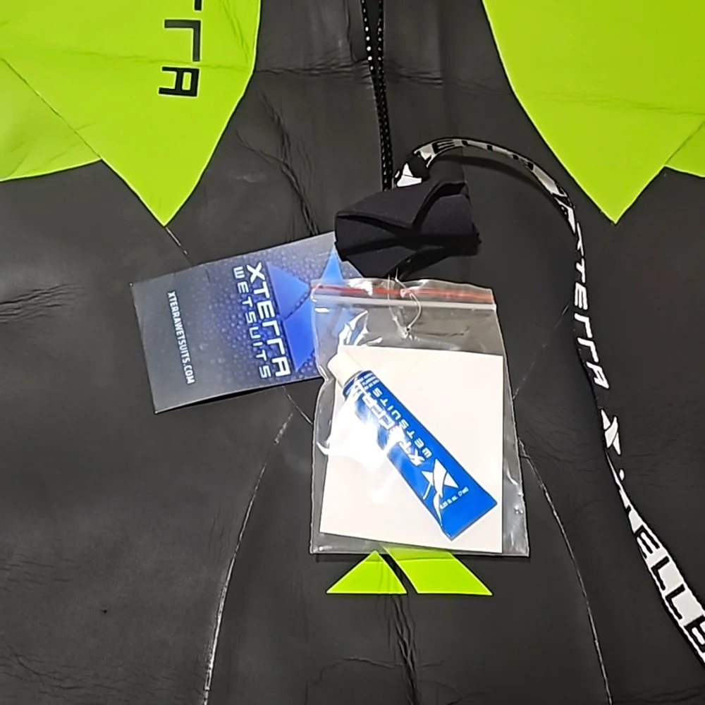 Xterra wetsuit women's XLfor paddleboarding and Triathlons - Picture 5 of 5
